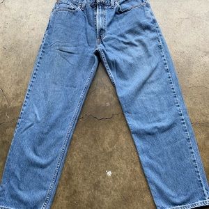 Levi’s 550 relaxed fit 33x30